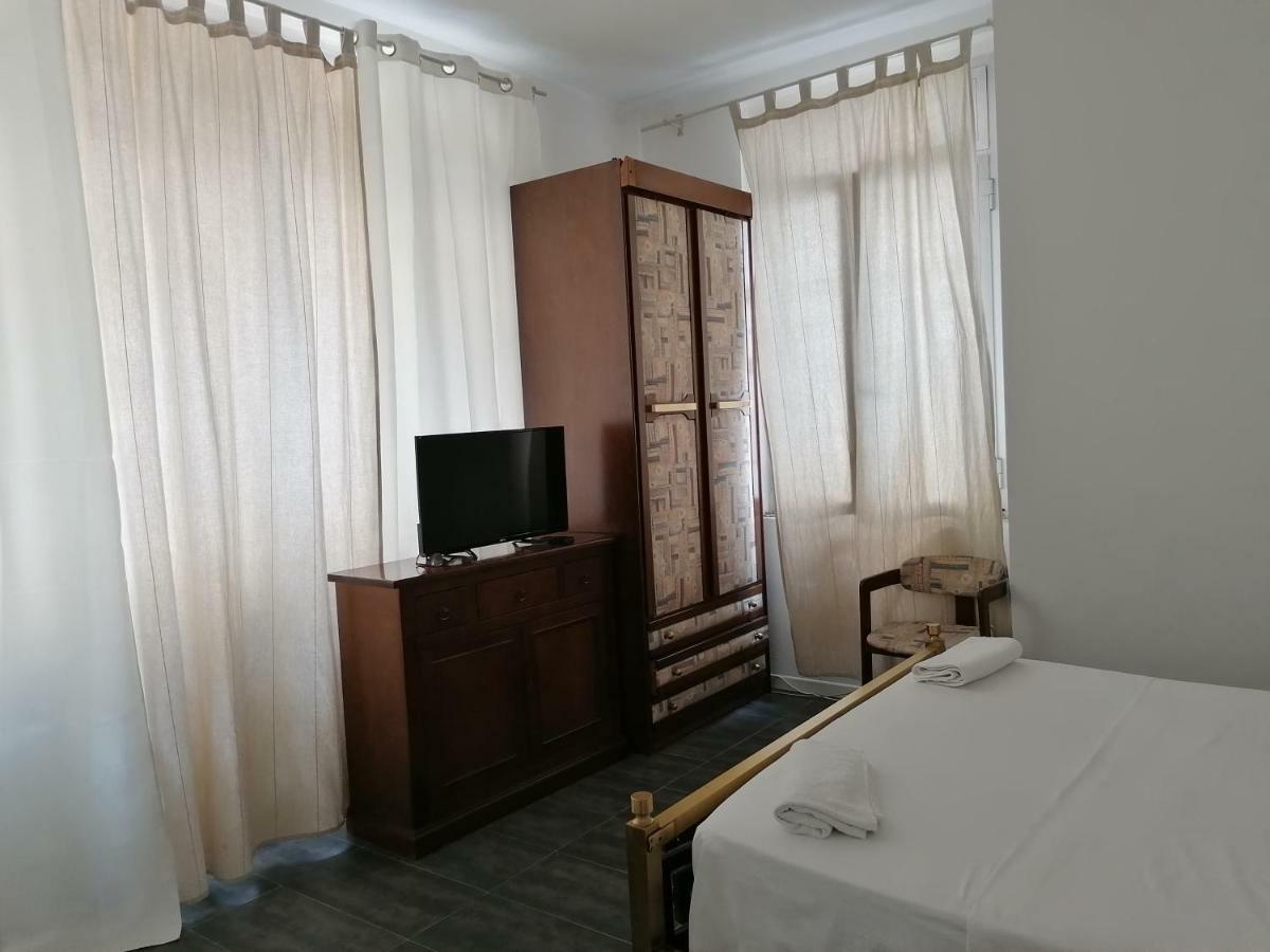 Hotel casa nuccia 2 Milano Esterno foto